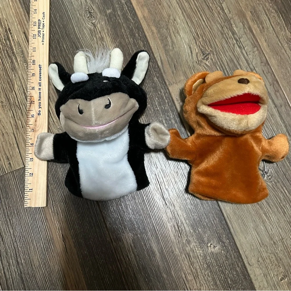 Lakeshore learning COW and Teddy BEAR hand puppet make believe pretend play